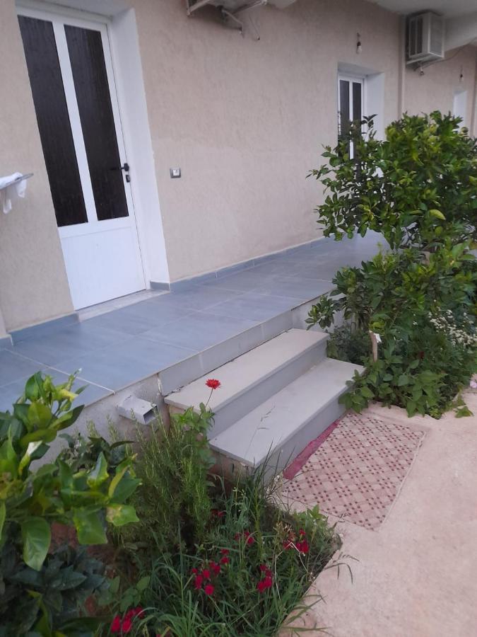 מלון Vlorë Rey Garden 2 מראה חיצוני תמונה